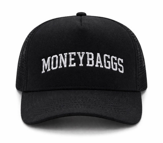 Black trucker snapback